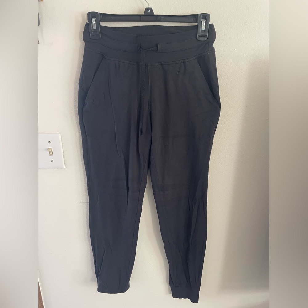 Lululemon joggers